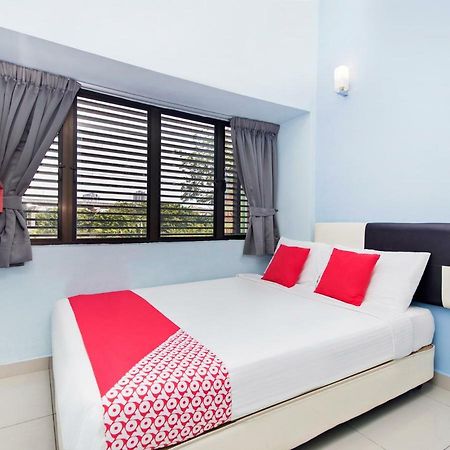 Oyo 220 Hotel Sri Maluri Κουάλα Λουμπούρ Εξωτερικό φωτογραφία