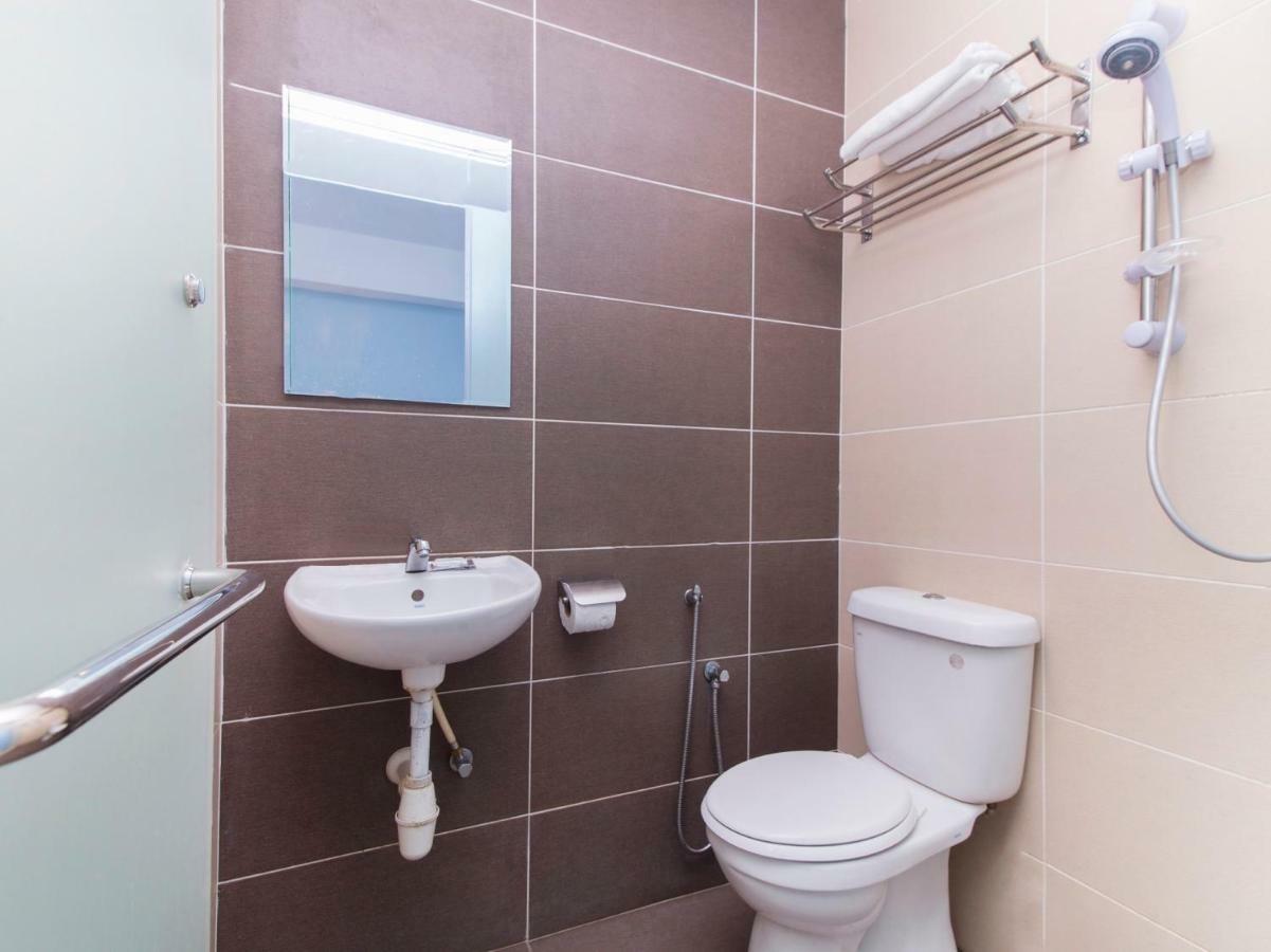 Oyo 220 Hotel Sri Maluri Κουάλα Λουμπούρ Εξωτερικό φωτογραφία