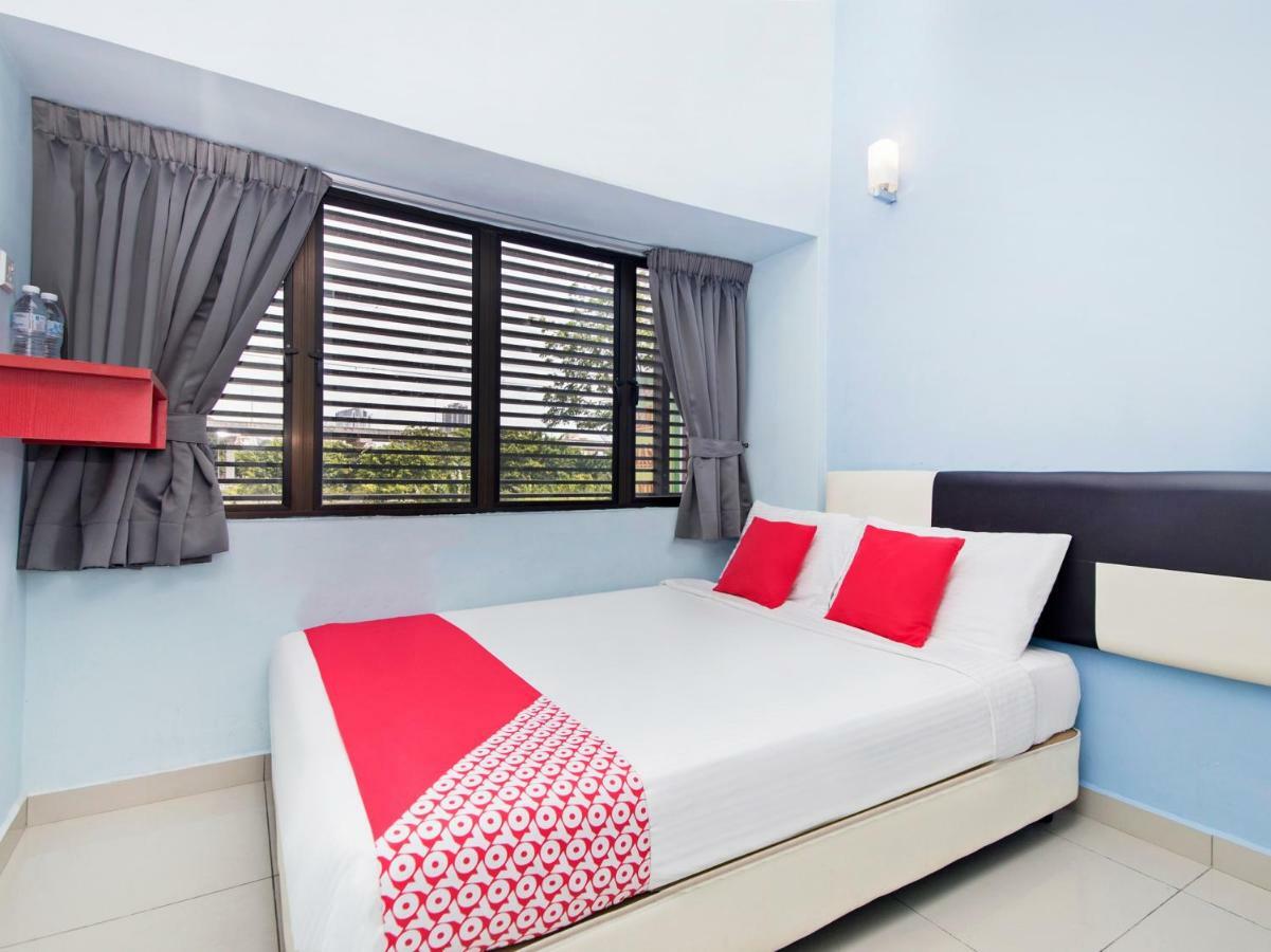 Oyo 220 Hotel Sri Maluri Κουάλα Λουμπούρ Εξωτερικό φωτογραφία