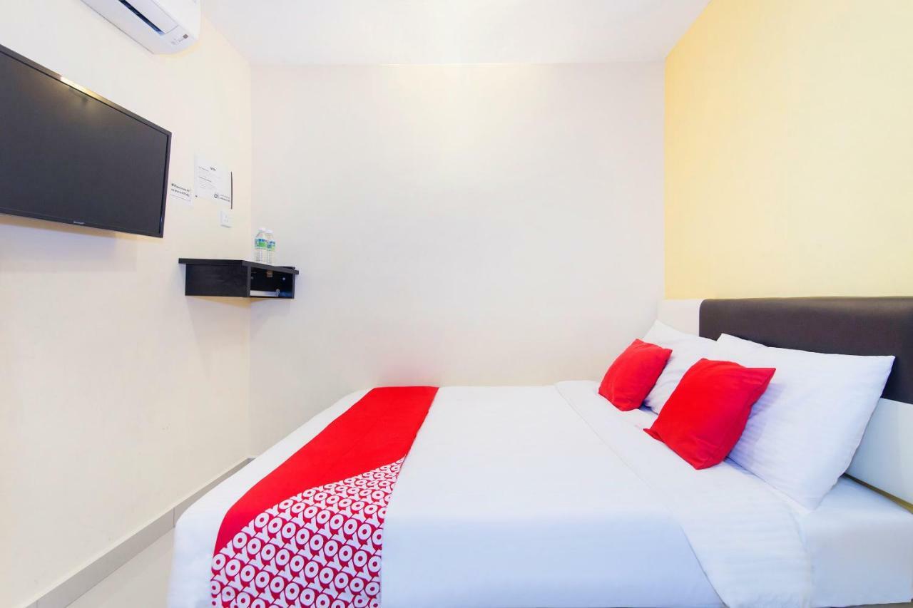 Oyo 220 Hotel Sri Maluri Κουάλα Λουμπούρ Εξωτερικό φωτογραφία