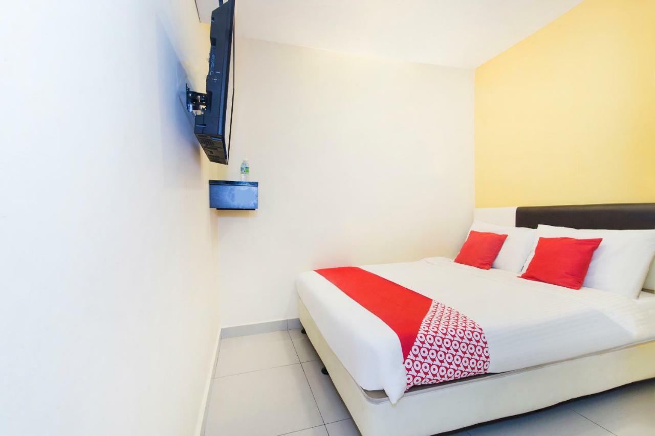 Oyo 220 Hotel Sri Maluri Κουάλα Λουμπούρ Εξωτερικό φωτογραφία