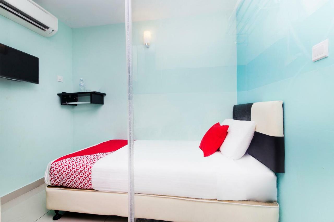 Oyo 220 Hotel Sri Maluri Κουάλα Λουμπούρ Εξωτερικό φωτογραφία