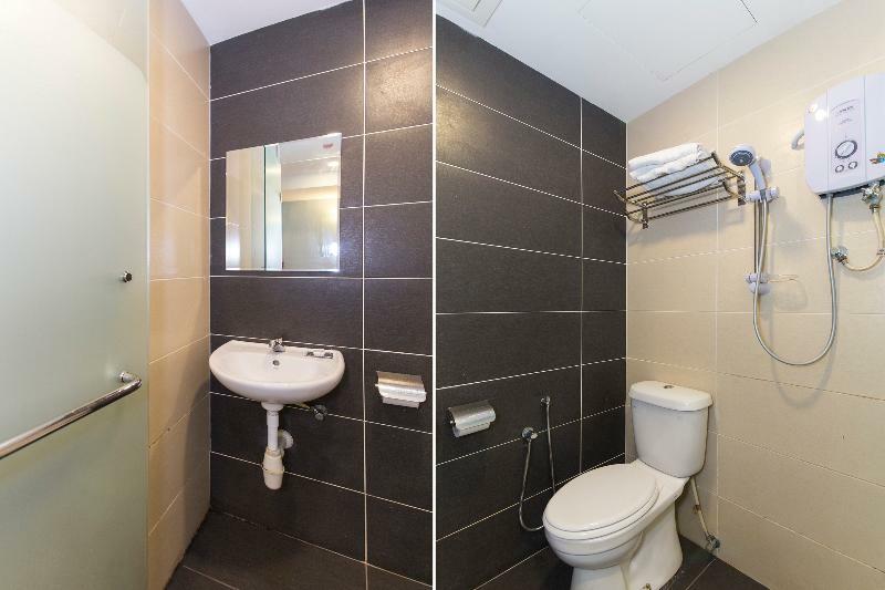 Oyo 220 Hotel Sri Maluri Κουάλα Λουμπούρ Εξωτερικό φωτογραφία